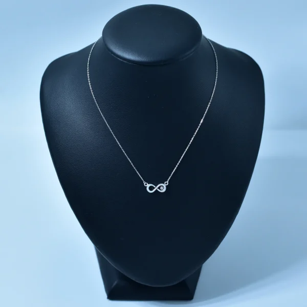 Lantisor Infinit din Aur Alb 14K cu Diamant Natural - imagine 4