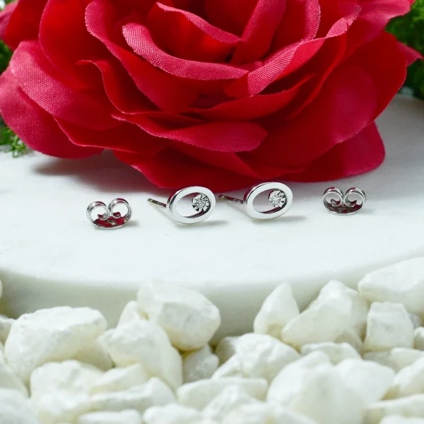Cercei Oval din Aur Alb 14K cu Diamant Natural - imagine 3