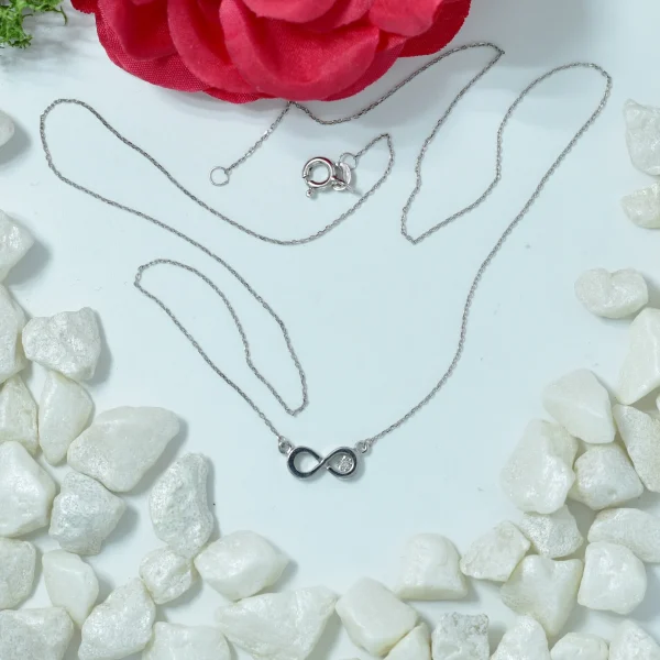 Lantisor Infinit din Aur Alb 14K cu Diamant Natural - imagine 2